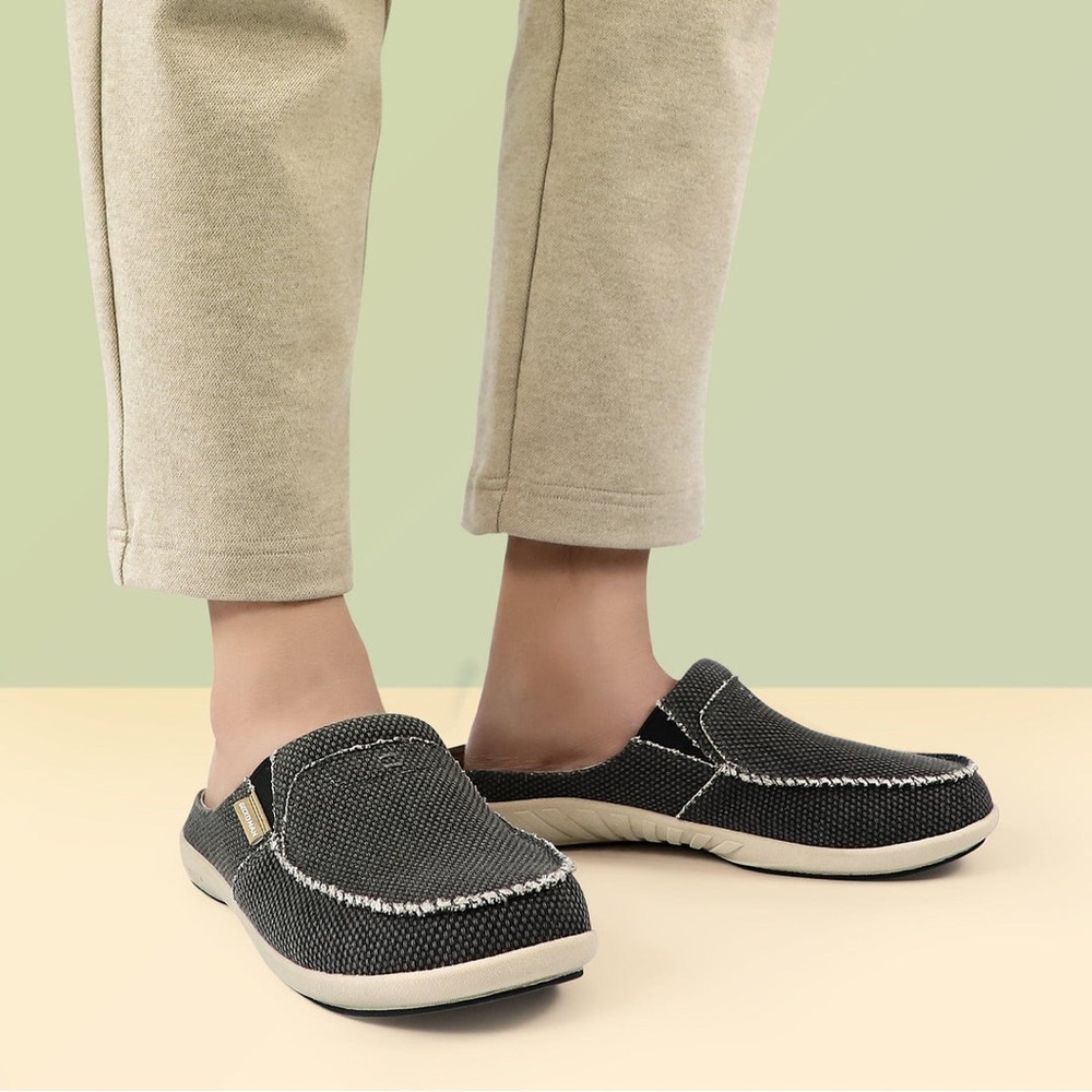 Walk Hero NWOT Men's Canvas Arch Support Slippers in Black Suede Sz 14